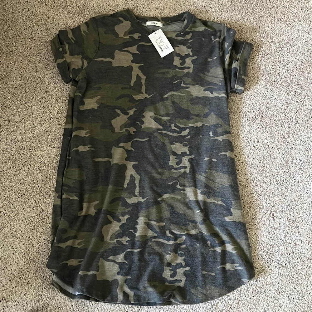 Cherish Dress, Size Large, NWT.